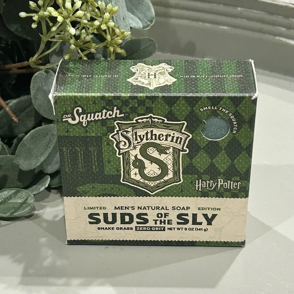 Dr. Squatch Harry Potter‎ Slytherin Men's Natural Soap Snake Grass Scent 5 oz